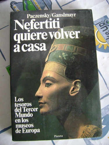 Nefertiti Quiere Volver A Casa.. Paczensky. Tamaño Grande