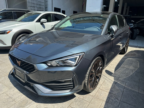 cupra Leon 300Hp