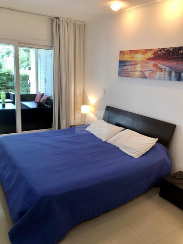 Apartamento 1 Dormitorio Barrio Cerrado