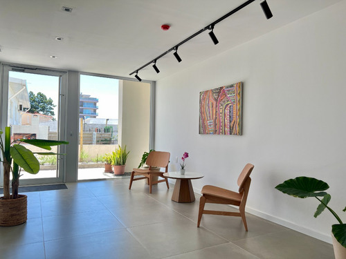 Altos de Piriapolis, apartamentos de 1, 1 y 1/2 y 2 dormitorios a estrenar