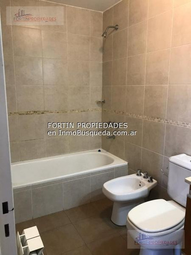 Imagen 9 de 26 de Departamento - La Plata