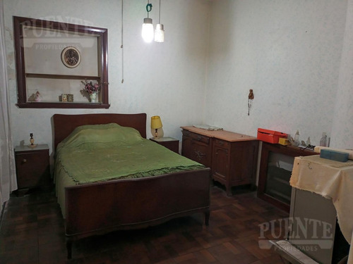 Imagen 10 de 17 de Casa - Banfield Oeste