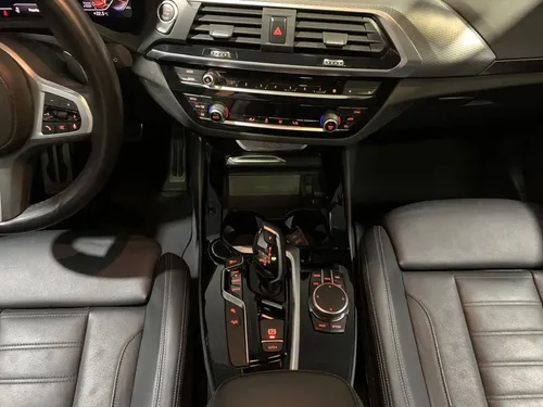 BMW X3 5p xDrive 30i X Line L4/2.0/T Aut