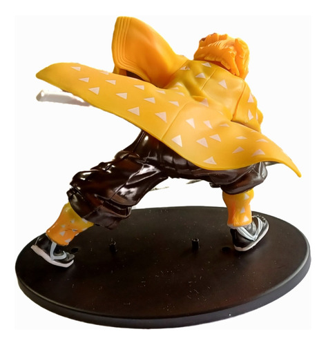 Figura Demon Slayer Zenitsu Rayo
