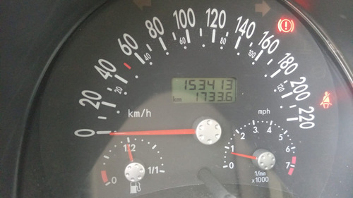Volkswagen Beetle 2.5 Glx 5vel Mt