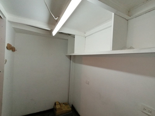 Imagen 8 de 11 de Local Comercial En Parque Cristal