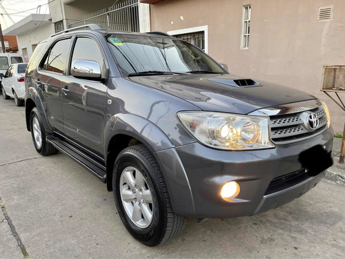 Toyota Sw4 3.0 Srv Cuero I 171cv 4x4 2011