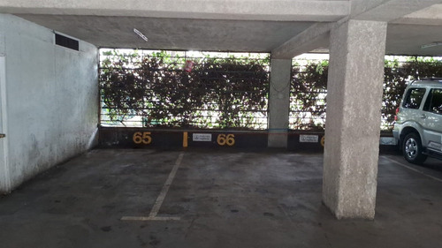 Estacionamiento En Venta A Pasos De Providencia!!