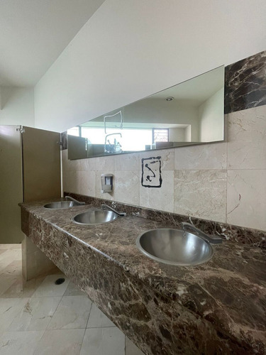 Edificio En Venta En Lomas De Chapultepec