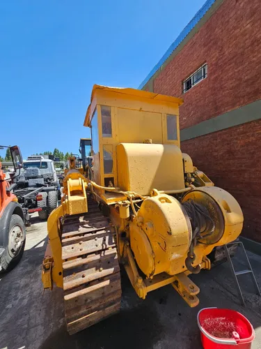 Topadora Internacional Año 1982 Rentaltrucks Vial