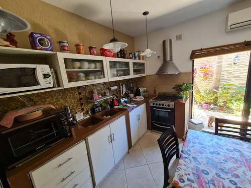 Imagen 28 de 30 de Casa En Venta 2 Dormitorios En Quilmes Este
