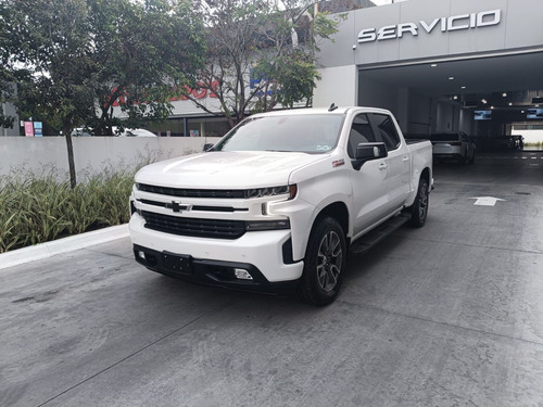 Chevrolet Cheyenne 5.3 V8 RST Doble Cabina 4x4 At
