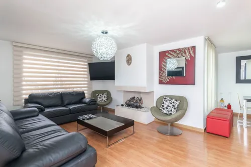 Casa En Venta En Cedritos. Cod V10448