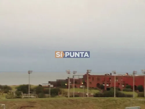 Terreno Con Una Ubicacion Espectacular Frente A La Plaza Donde Esta El Chorro Y Frente Al Complejo De Terrazas.