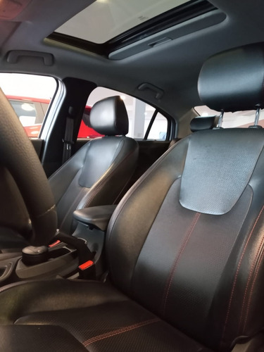 Imagen 8 de 16 de Chery Arrizo 5 Luxury Cvt 1.5