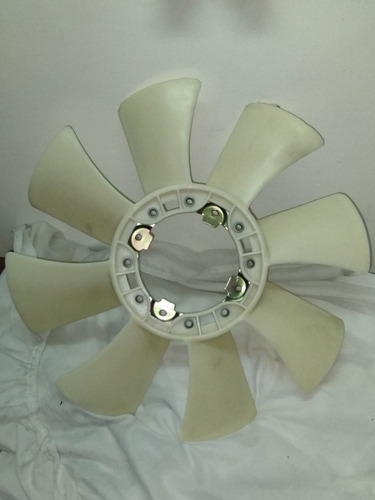 Ventilador Aspa Toyota Land Cruiser 3f 8 Paletas