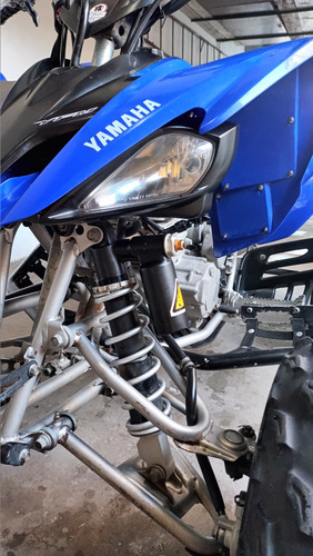 Yamaha Raptor 250r