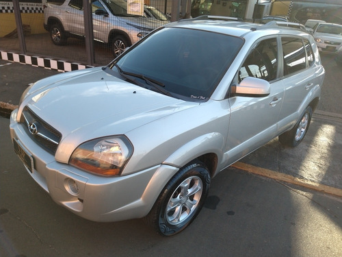 Imagem 1 de 8 de Hyundai Tucson 2012 2.0 Gls 4x2 Aut. 5p