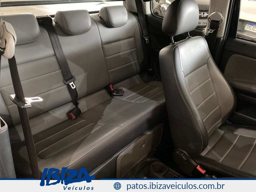 Imagem 10 de 16 de Volkswagen Saveiro Highline 1.6 T. Flex 8v Cd Flex 2017