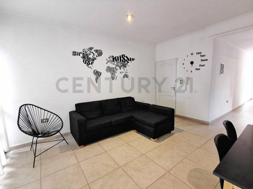 Imagen 6 de 19 de Semipiso En Venta Con Cochera En La Plata