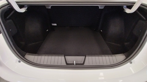 Imagen 9 de 15 de Fiat Cronos Drive Gse 1.3 Manual F23