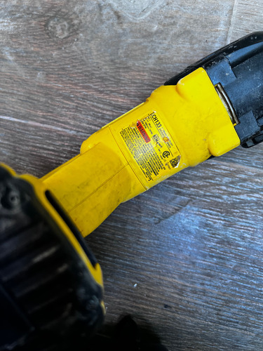 Taladro Rotomartillo Dewalt Dch133 Pila Cargador (Usado)