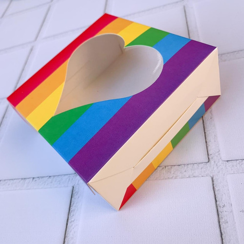 Caja C/visor Impresa-corazón-s.valentin-lgbt- (12*12*5) X 60