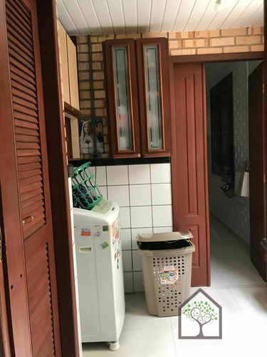 Imagem 25 de 26 de Casa Padrão À Venda Em Florianópolis/sc - Ap00202
