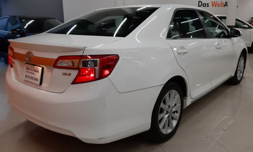 Imagen 4 de 15 de Toyota Camry Xle 2.5 L At 2014