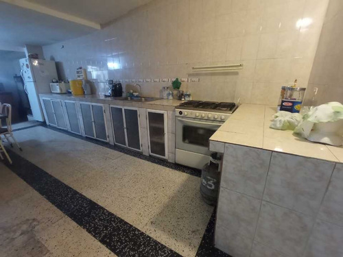 Imagen 9 de 30 de Casa Amplia Con Techo Platabanda En Las Acacias. Bajó De Precio.