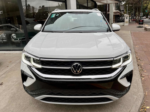 Imagen 2 de 9 de Volkswagen Taos 2022 1.4 250 Tsi Highline