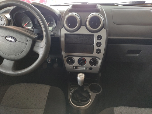 Imagem 5 de 12 de Ford Fiesta 2012 1.6 Pulse Flex 5p