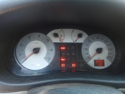Chocada No Volcada Renault Kangoo Sportway