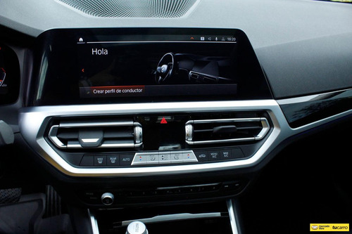 BMW Serie 3 2.0 320i F30 Sportline