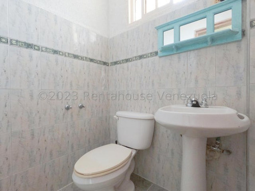 Casa Quinta En Venta En Santa Elena Barquisimeto 24-10415 Dh
