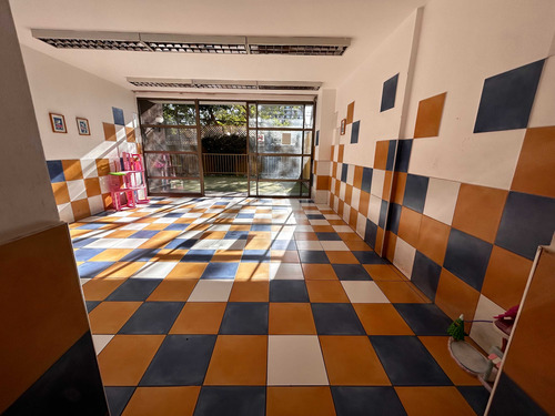 Amplio Depto 64 M2, 2 Dorm, 2 Baños, Terraza (88584)