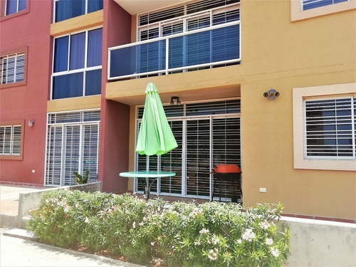 Imagen 3 de 12 de Apartamento En Planta Baja Cerca Del Sambil - Pampatar