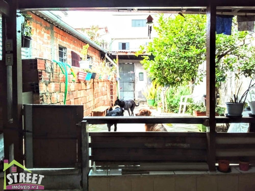 Imagem 8 de 10 de Casa Com 2 Dormitórios E 2 Vagas Em Rua Sem Saída. - Ca00109 - 69818447