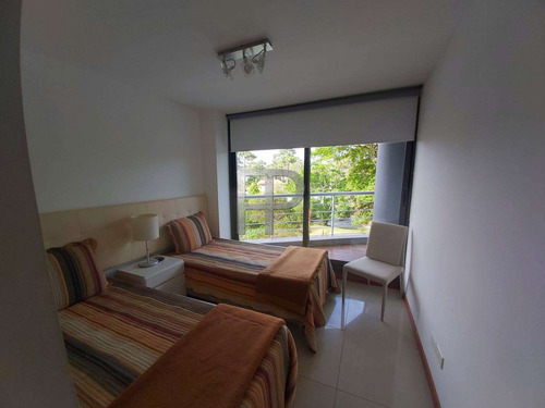 Imagen 12 de 13 de Apartamento En Venta Punta Del Este 2 Dorm #1754