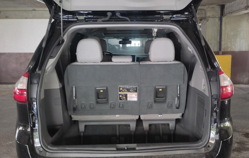 Imagen 2 de 8 de Toyota Sienna Xle 2019