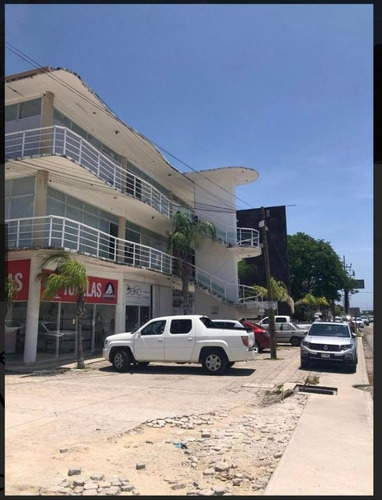 Edificio En Ejidal, Solidaridad, Quintana Roo