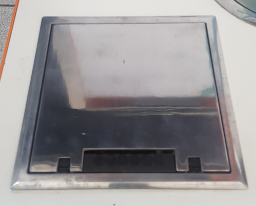 Caixa Piso Elevado Dupla 2x2 Sqr Aluminio 12 Tomadas Dutotec