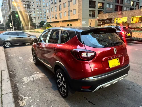Renault Captur 2.0 Bose Automática