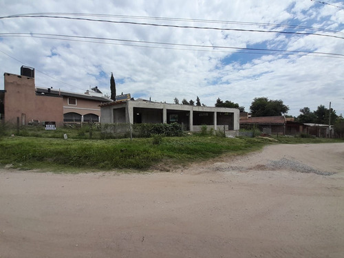 Imagen 2 de 13 de Local Comercial En Venta Ubicado En Villa Parque Siquimán