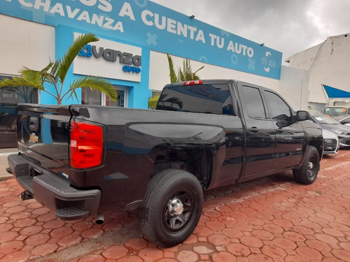 Imagen 8 de 15 de Chevrolet Silverado 2018 5.3 V8 2500 Ls Doble Cabina 4x2 At