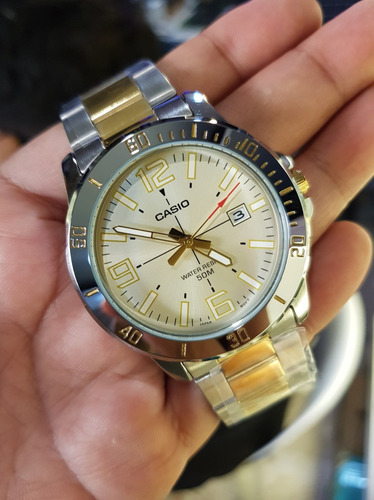 Reloj Casio Quartz Hombre Mtp-vd01sg-9b Dorado Watchsalas