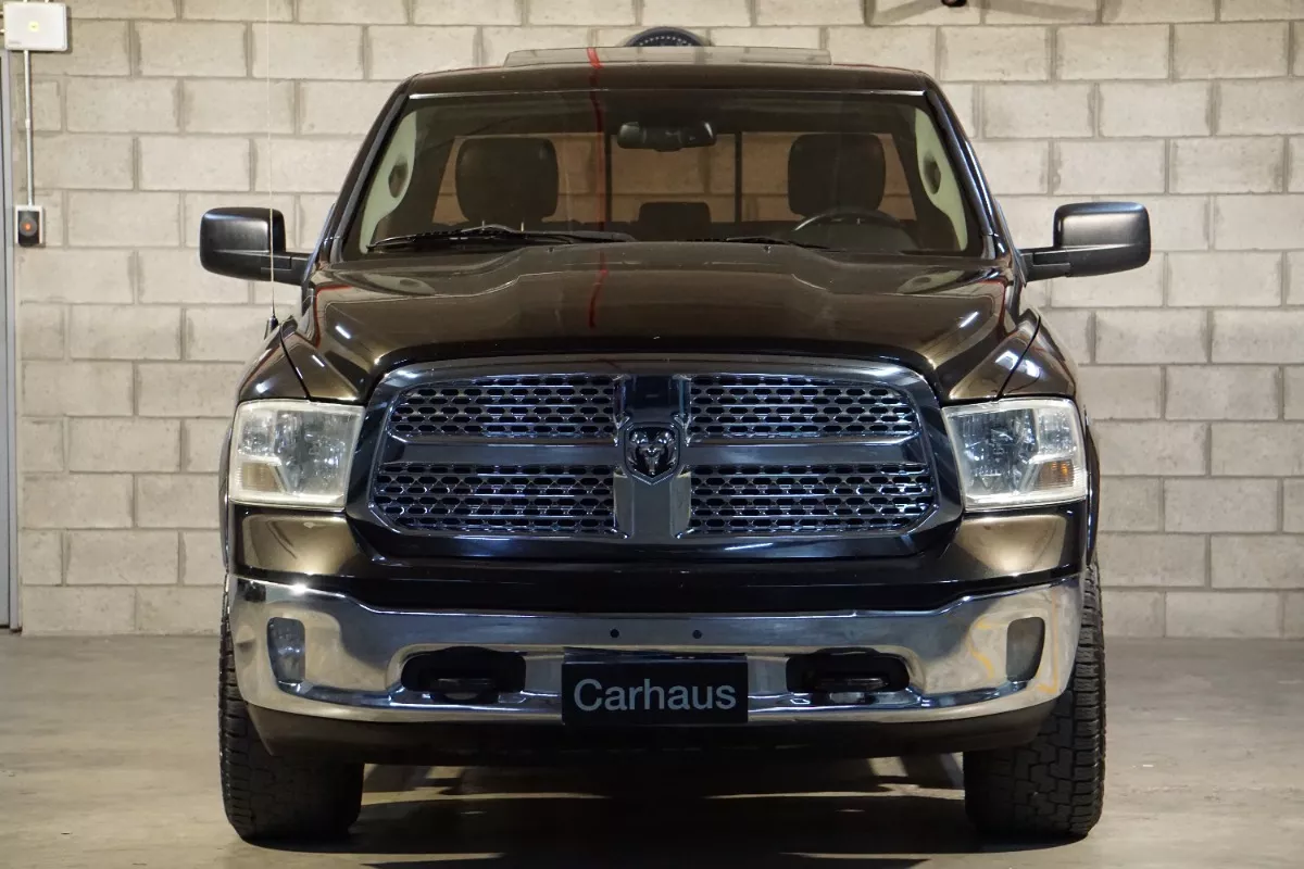 Ram 1500 5.7 Laramie Atx V8-carhaus