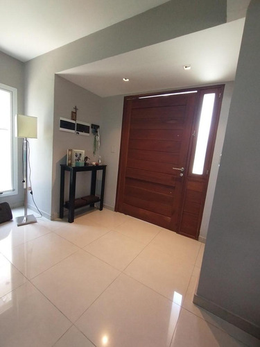 Hermosa Casa En Country Pinar Ii