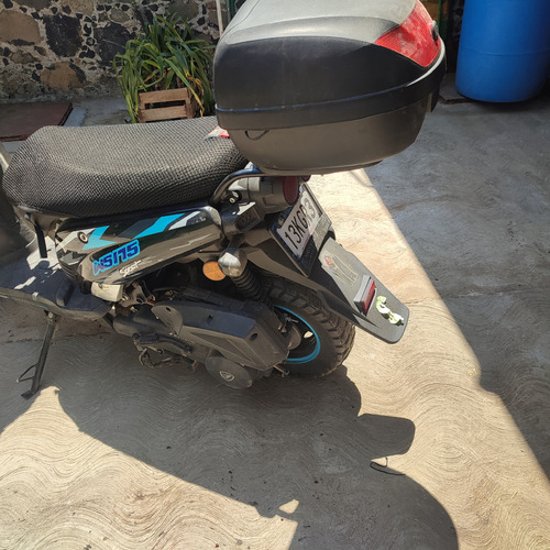 Motoneta 2023 Todo Pagado 2025 Con Caja Transportadora
