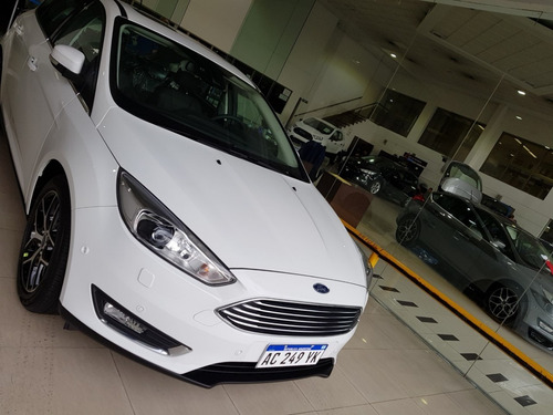 Imagen 8 de 9 de Ford Focus Titanium 2018 (perm Camioneta O Moto Mayor/menor)